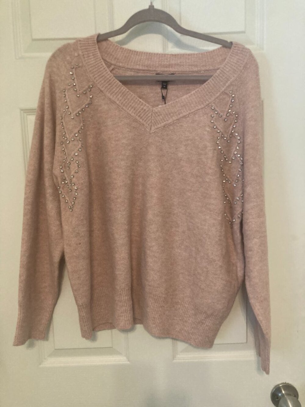 NWT Express Pink Rhinestone Embellished V-Neck Knit Sweater M